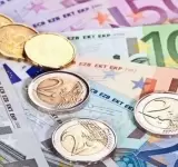 Cursul euro a urcat la maximul ultimelor patru săptămâni