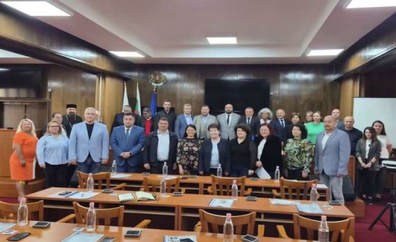  Oltenița: Primarul Mihăiță Beștea a participat la Adunarea Generală a Asociației Euroregiunea Danubius, la Ruse