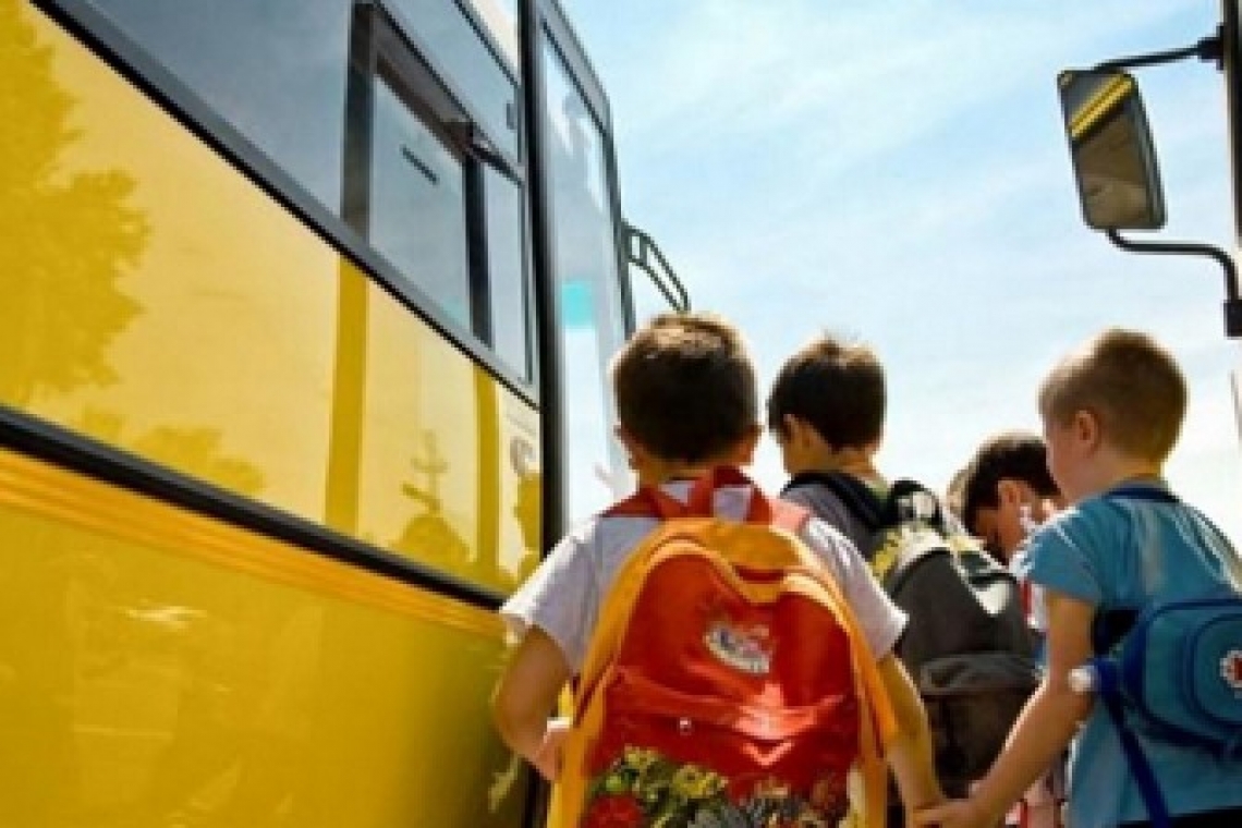 FORT | Transportul rutier gratuit al elevilor care urmează şcoala în alte localităţi decât cele de domiciliu va fi probabil sistat