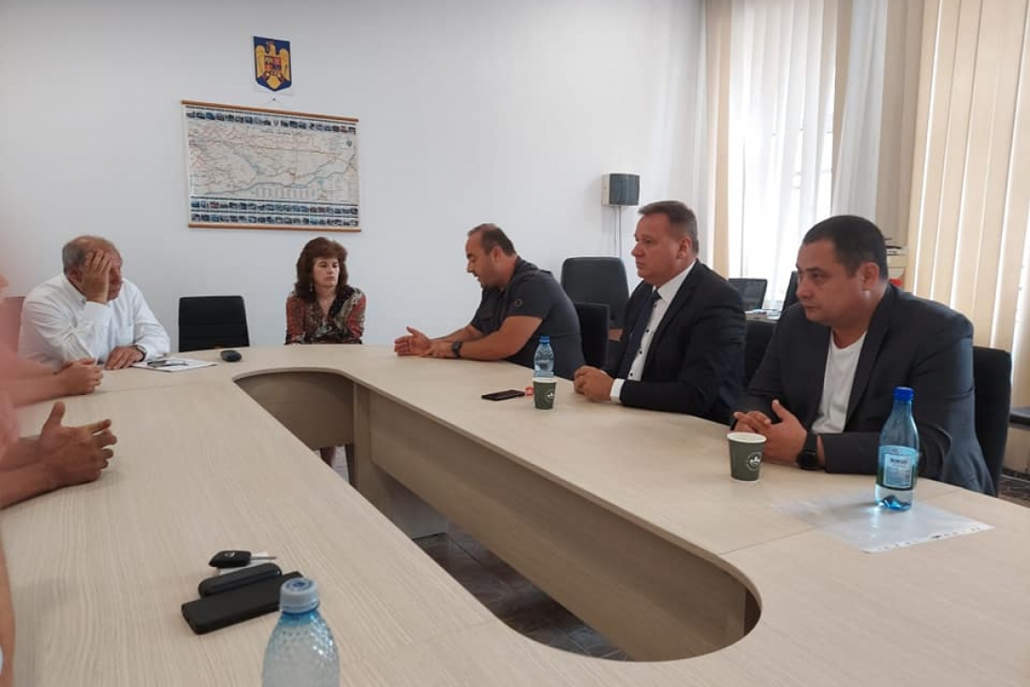 Identificarea unor soluţii privind alimentarea cu apă a comunei Crivăţ, o preocupare a Executivului CJ Călăraşi
