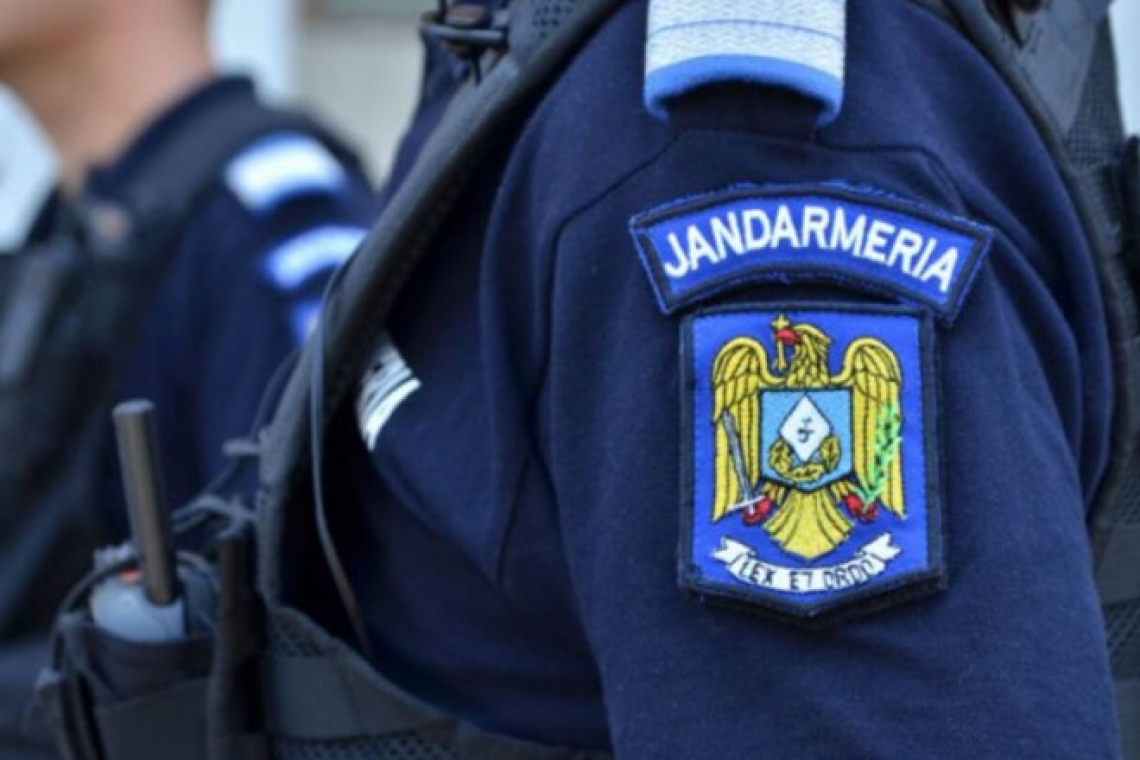 Jandarmii călărășeni prezenți în mijlocul comunității pentru asigurarea ordinii publice