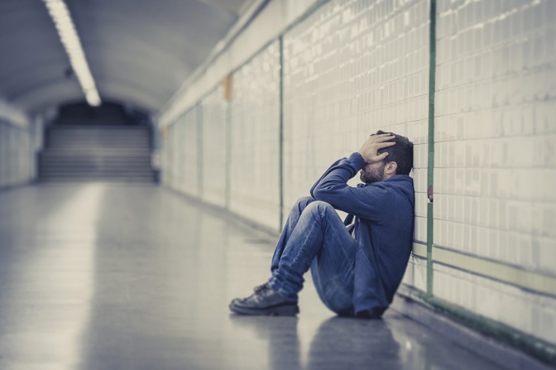 Explicațiile psihologului: Depresia pune stăpânire pe oameni. Cum să nu înnebunim?