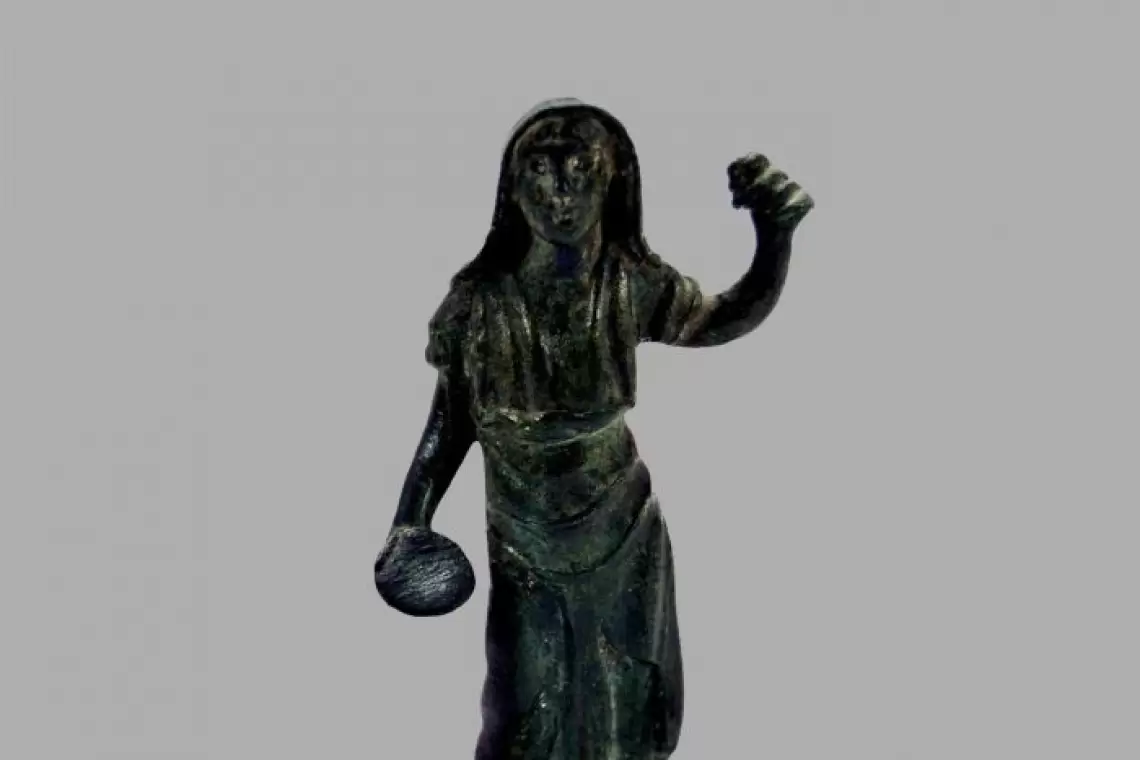 MDJ | Exponatul lunii februarie: Statuetă din bronz de epocă romană