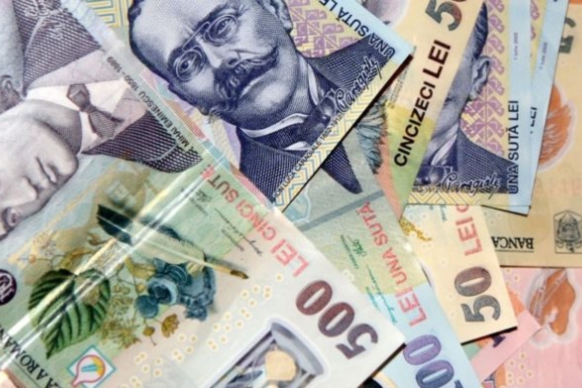 BestJobs | 7 din 10 angajați români pun bani din salariu deoparte pentru a-și asigura o plasă de siguranță, dar doar jumătate dintre ei economisesc consecvent