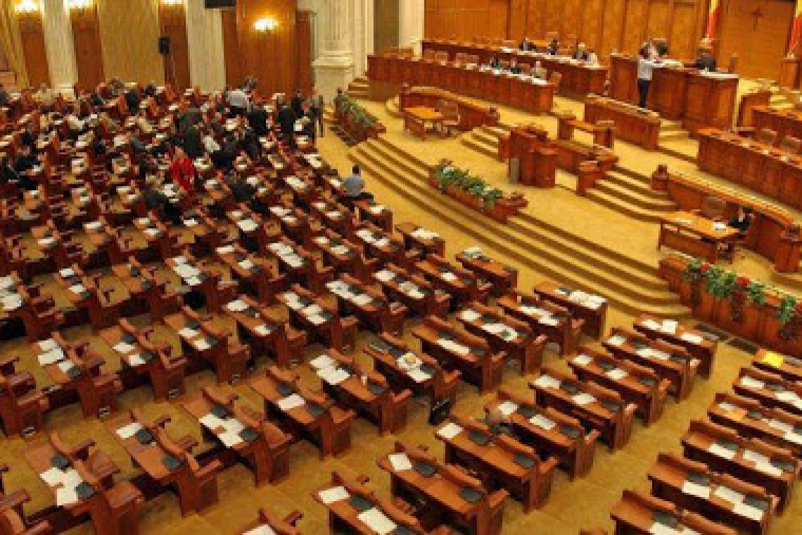 Deputații au adoptat un proiect de lege care prevede acordarea mai multor facilităţi şi drepturi persoanelor cu dizabilităţi