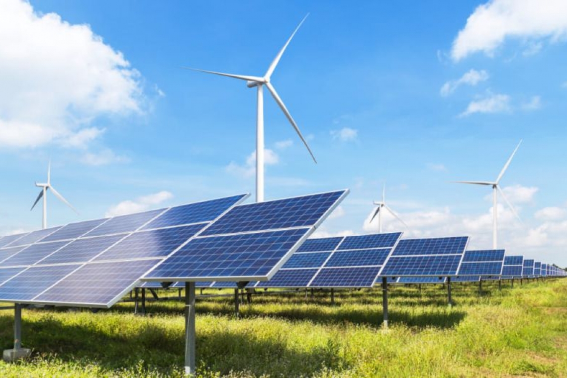 Din 6 decembrie, se pot depune proiectele vizând noi capacităţi de producere a energiei electrice produsă din surse regenerabile pentru autoconsum